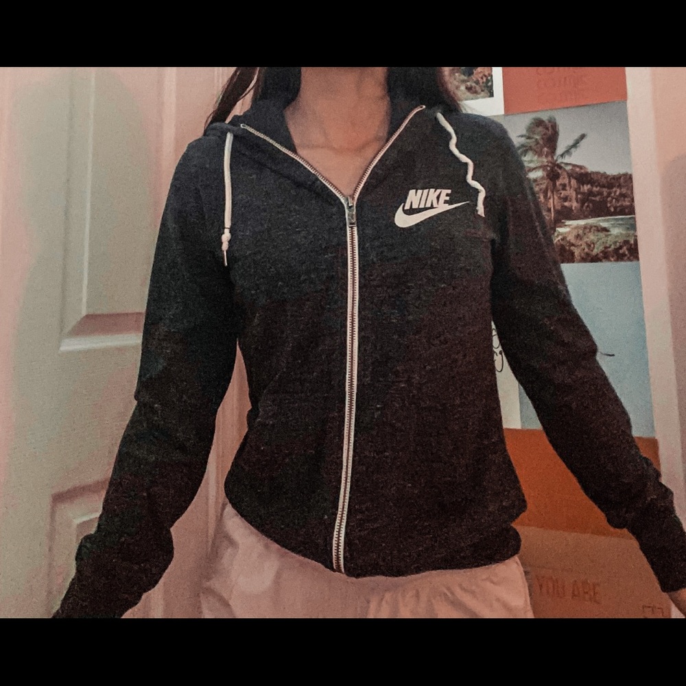 Nike full zip hoodie !